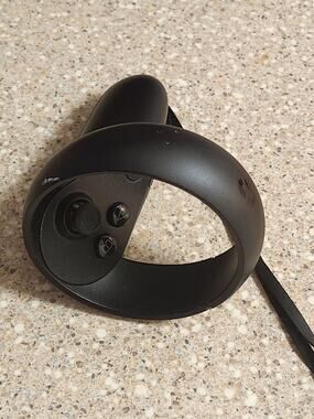 Oculus Rift S / Quest 1 Right Touch Controller - TESTED & WORKING - Cracked Ring